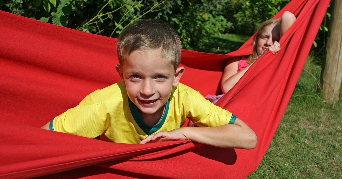 H5032-i-Red-Ship-Hammock.jpg